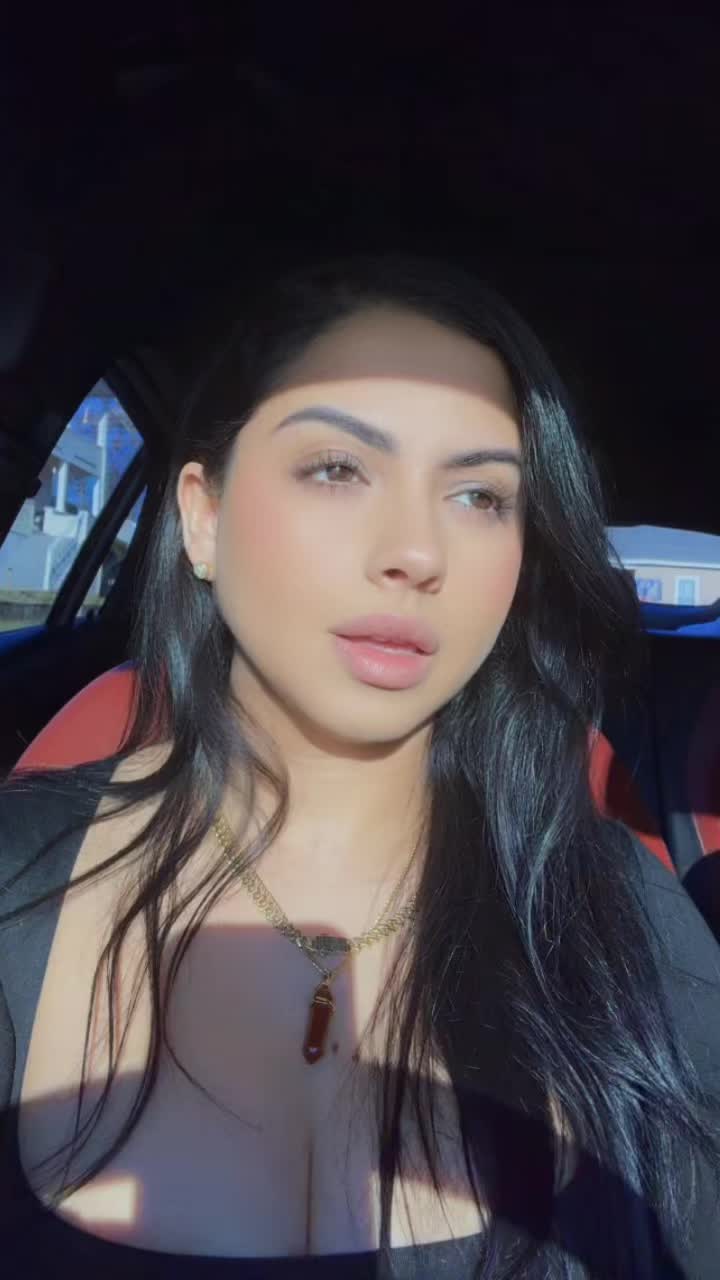 @Denisse721