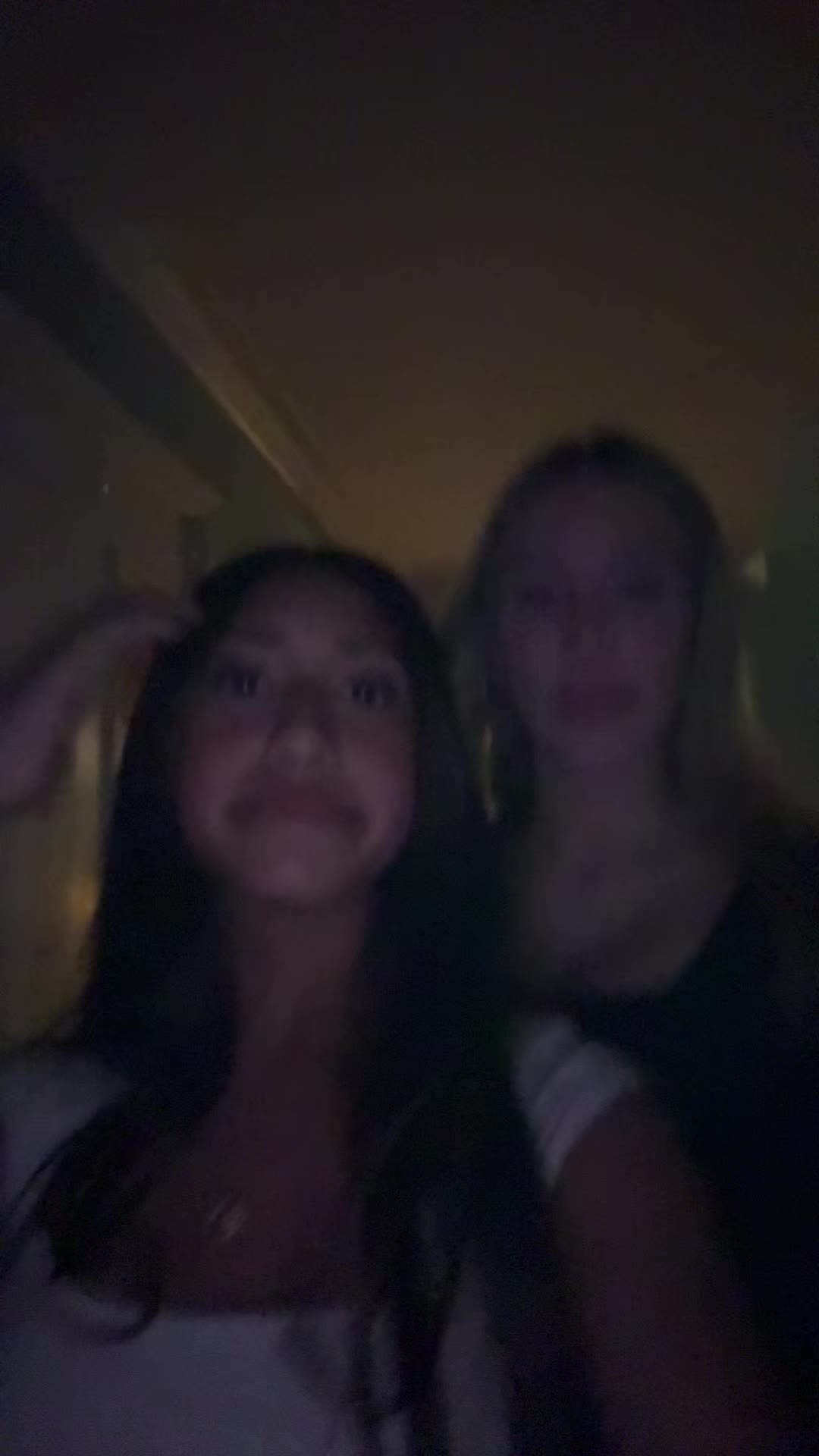 @Sophia