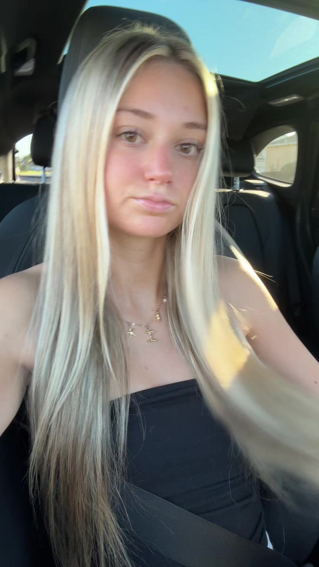 @isabella