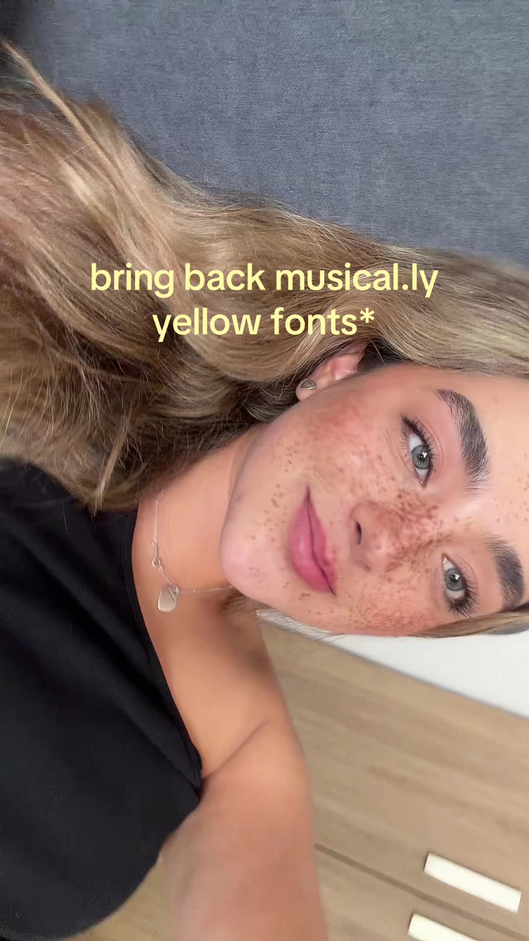 @camichurra
