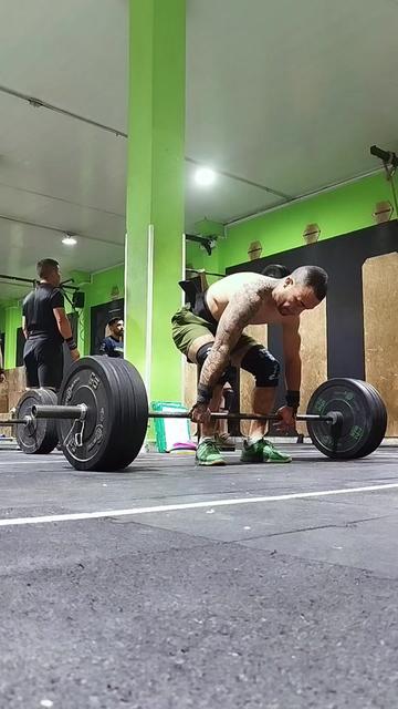 @leozamora89