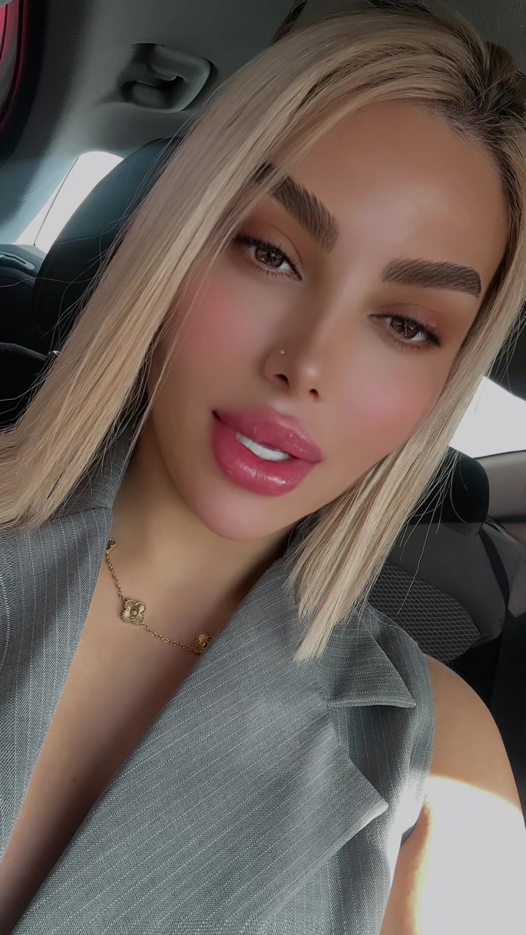 @del.zarei