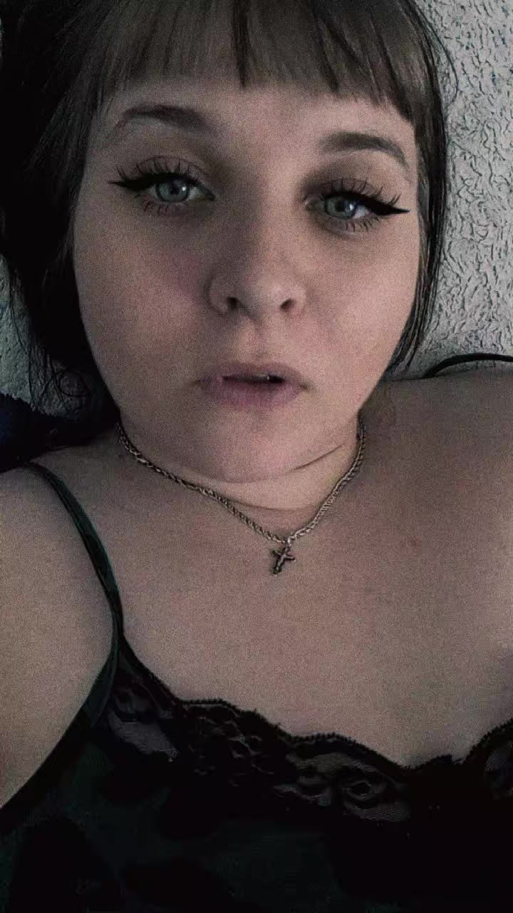 @анастасия