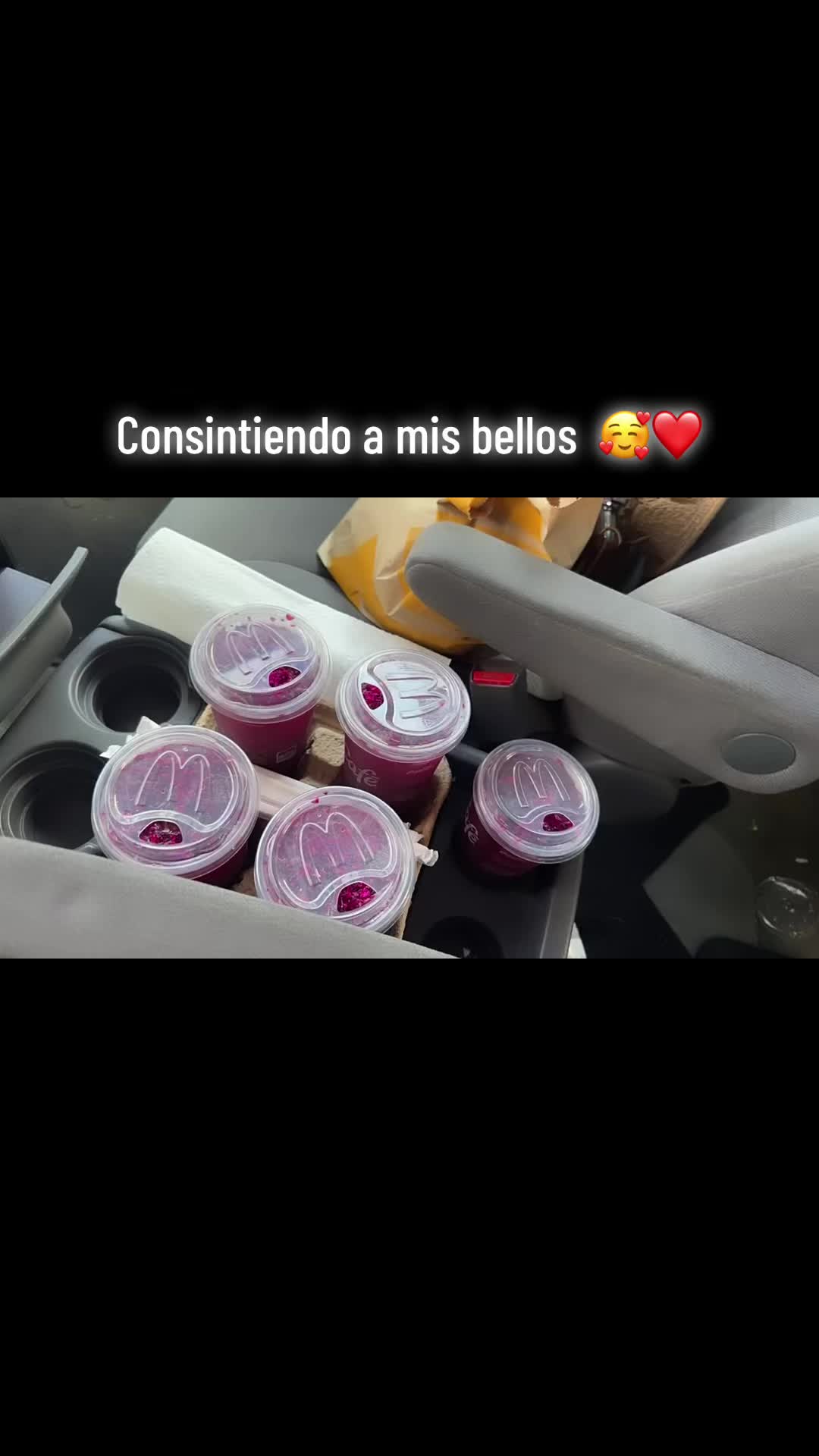 @Elisa🦋🌸🍒