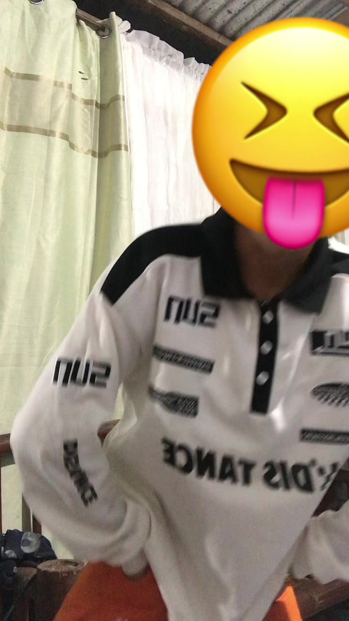 @EmjayCañete