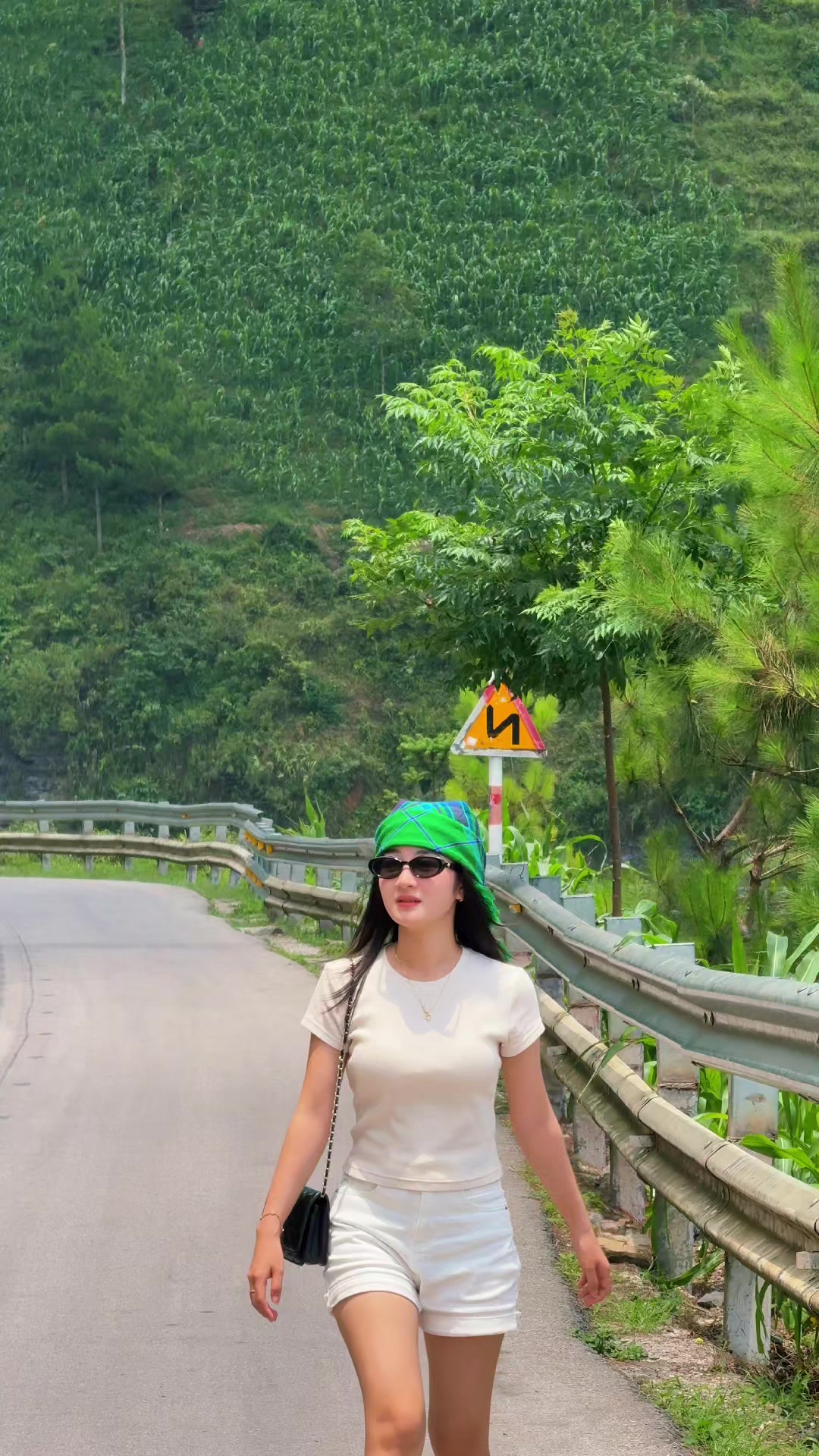 @Mây Lang Thang 🇻🇳