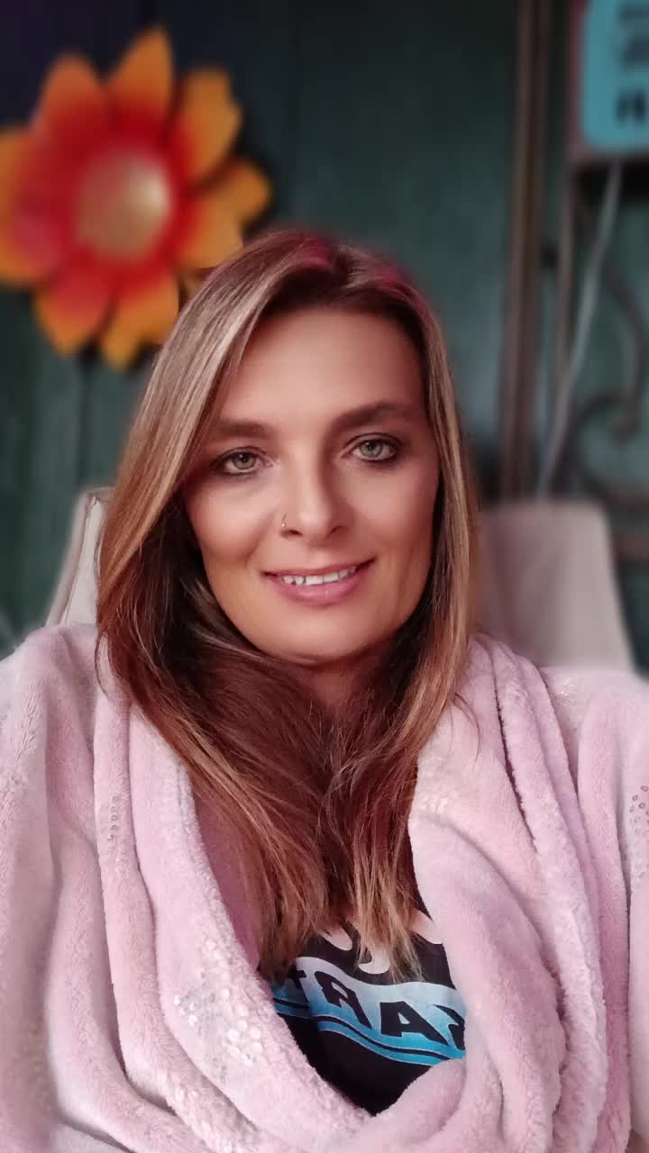 @🧡🖤ItsJessTheMess🧡🖤