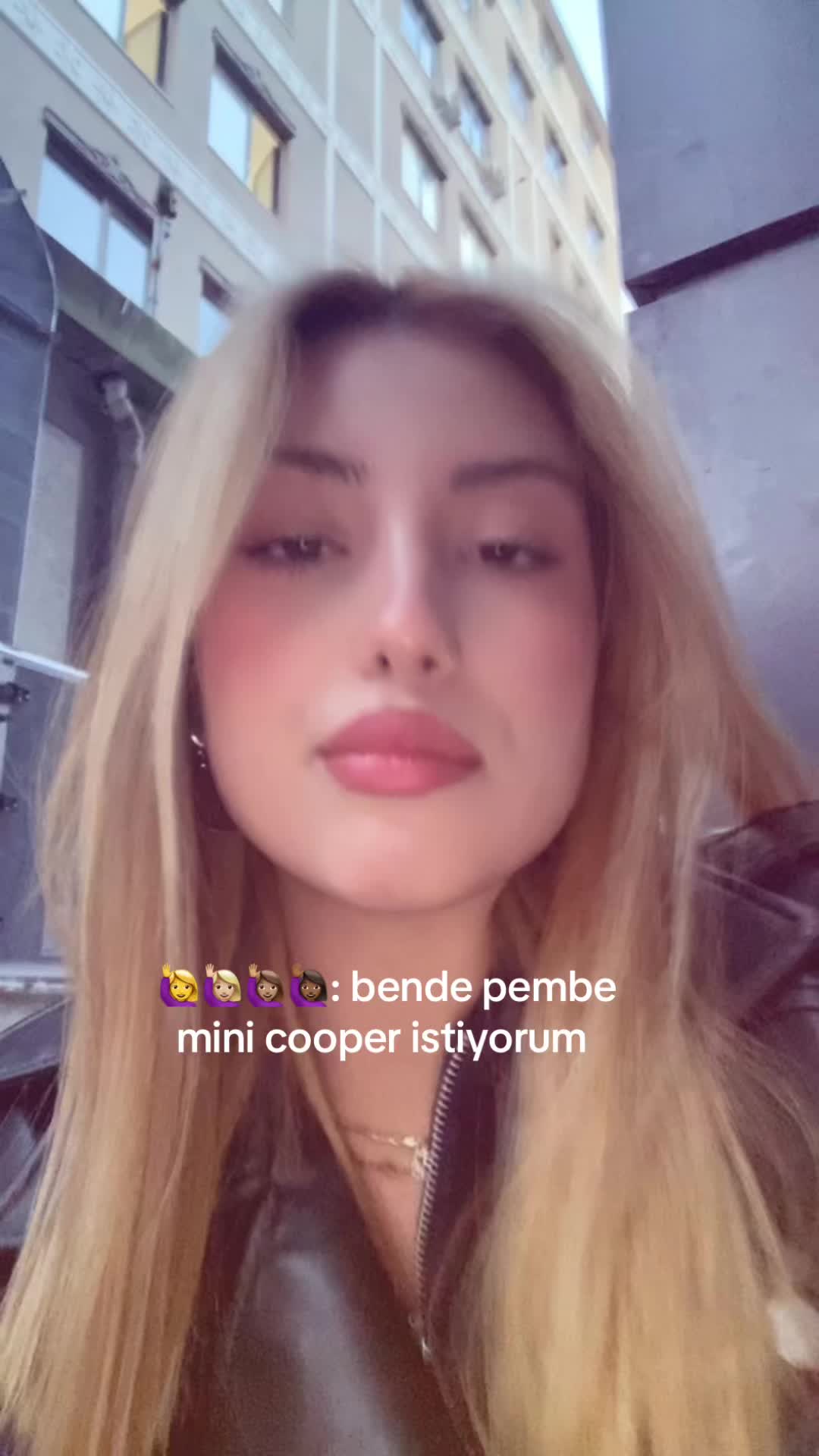 @alyell_