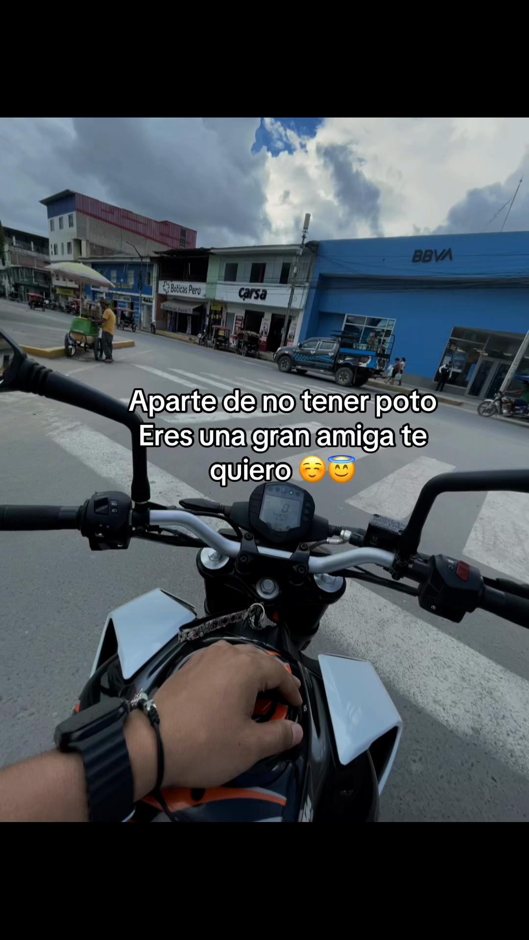 @WhatStory🥃🧃