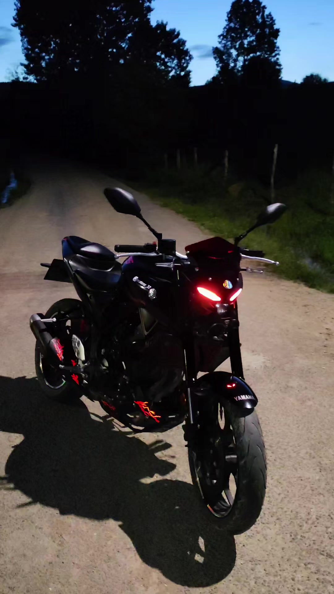 @MOTOAR37