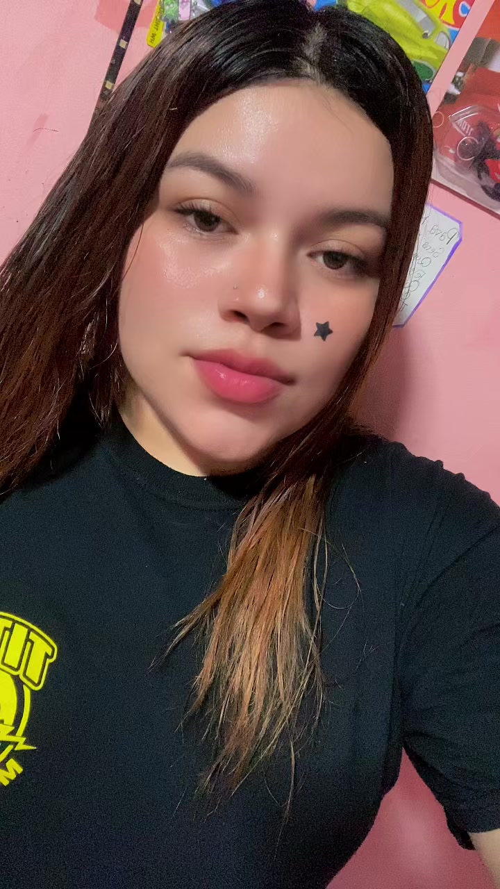 @đđČđąđŻđŻđŠđ±đđđ·đ„°