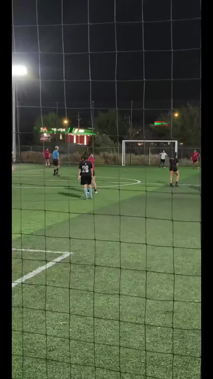 @Fernando López Miky