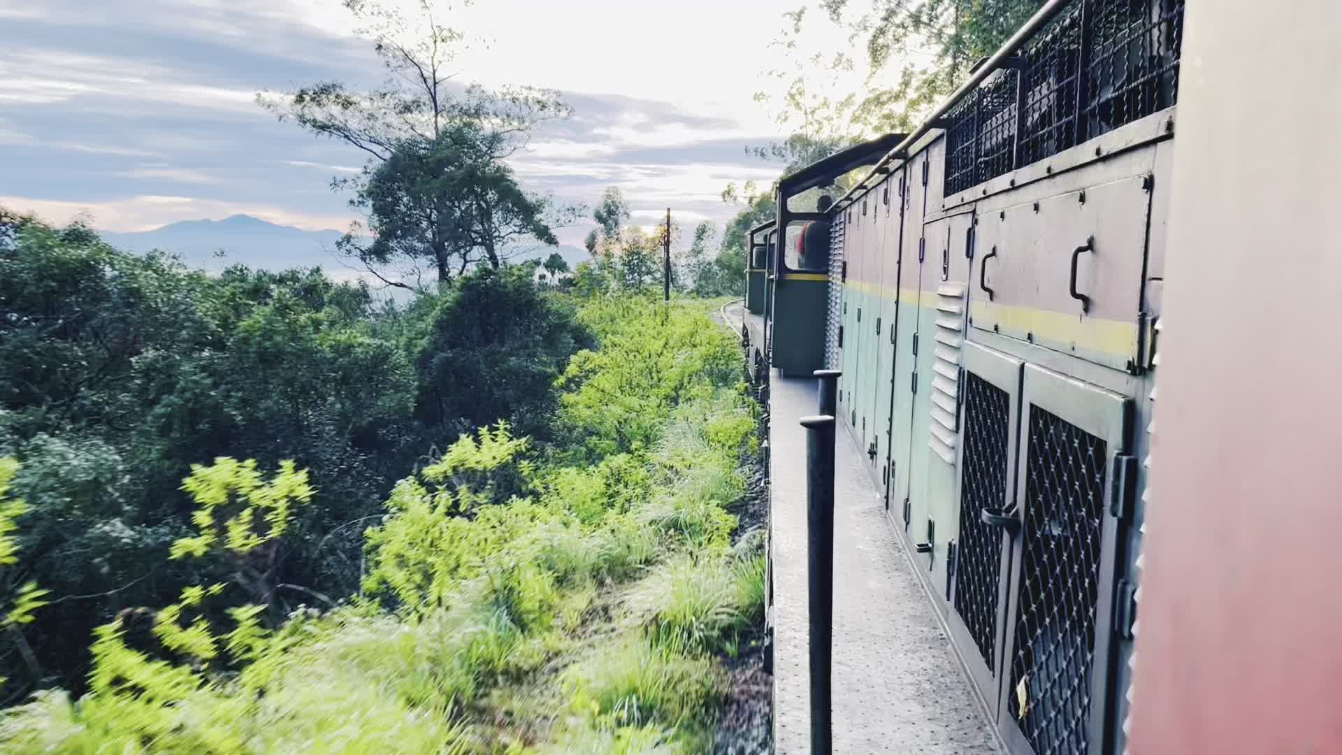 @Tharusha Diroshana