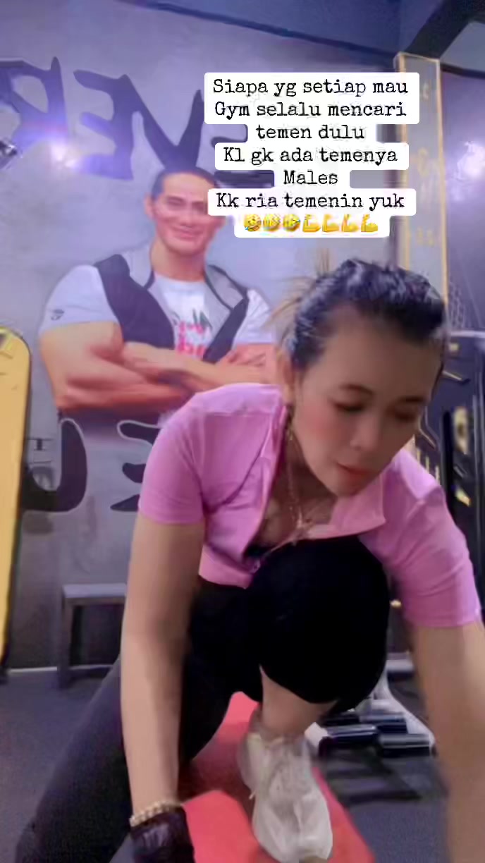 @riaestiana28