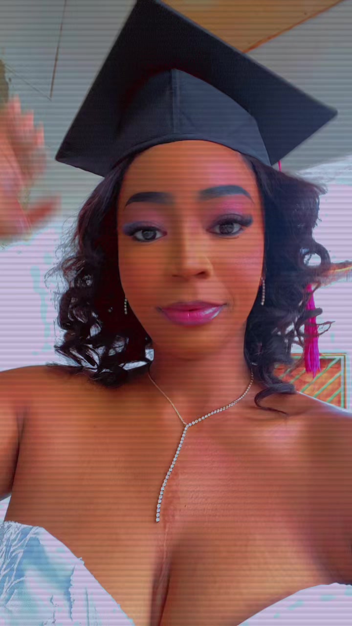 @Ezra Mapenzi🥰
