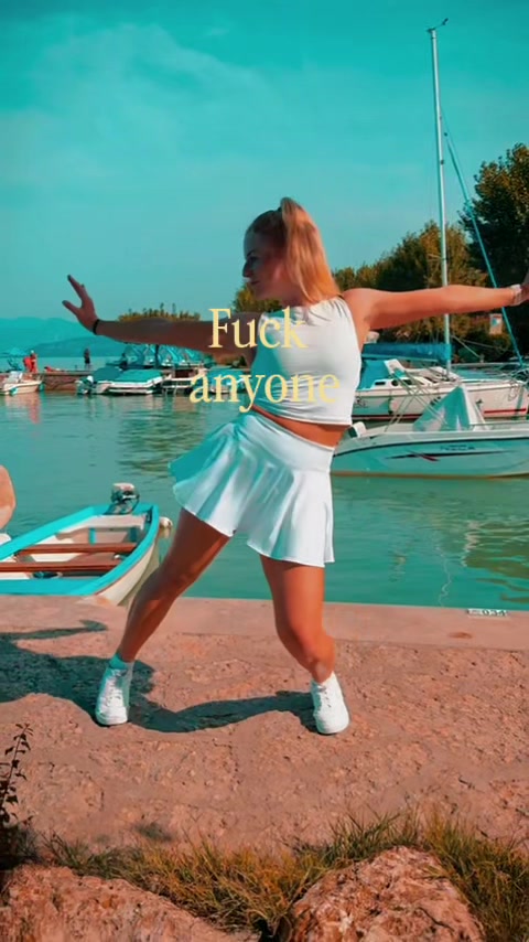 @Julika