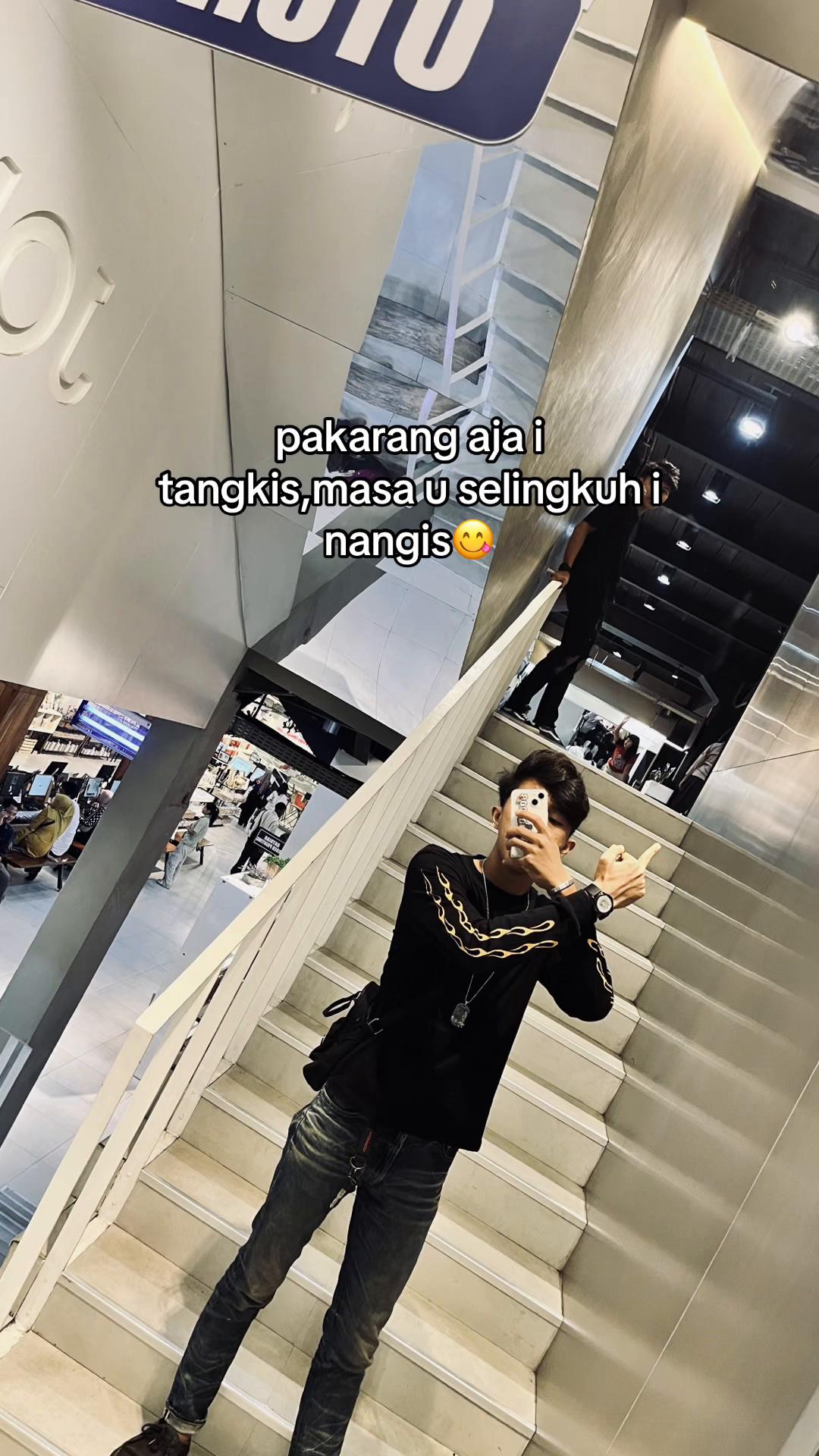 @4rabzz