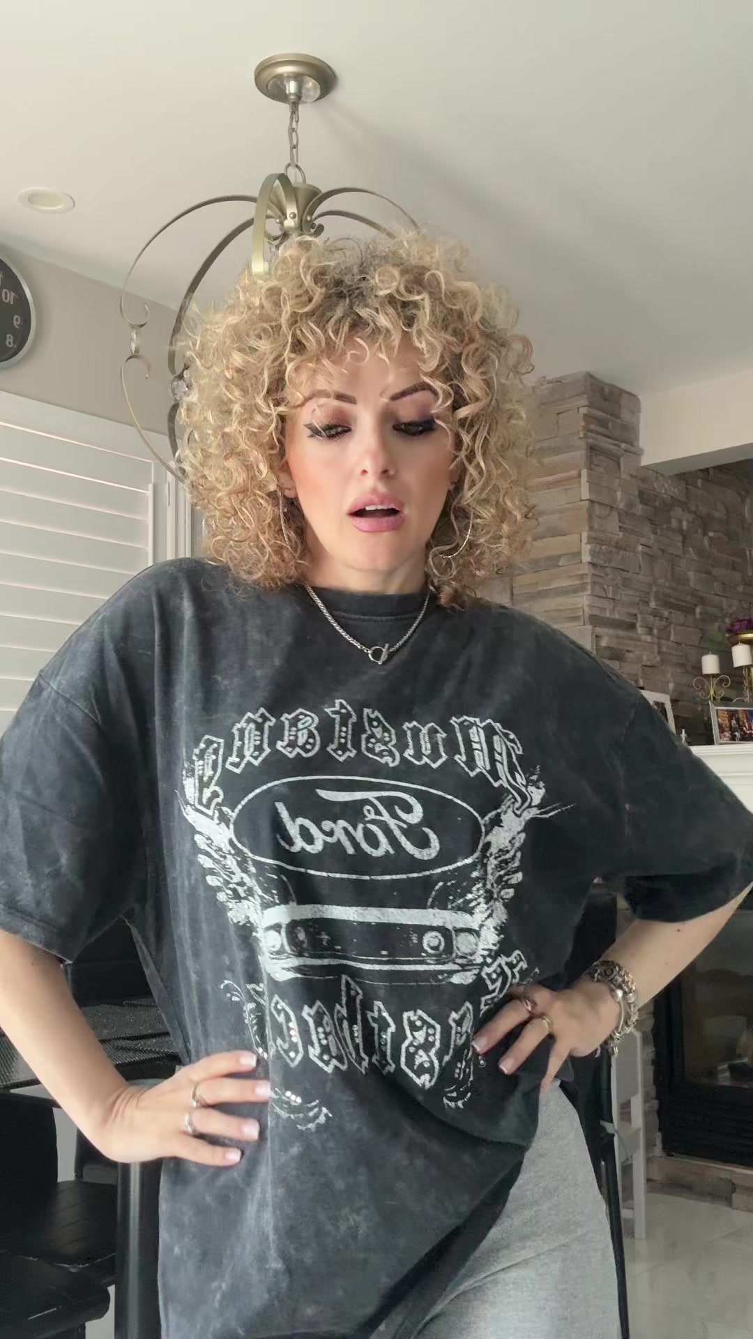 @_Sofia_