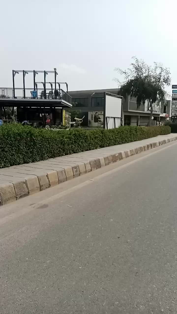 @Mr Karachi