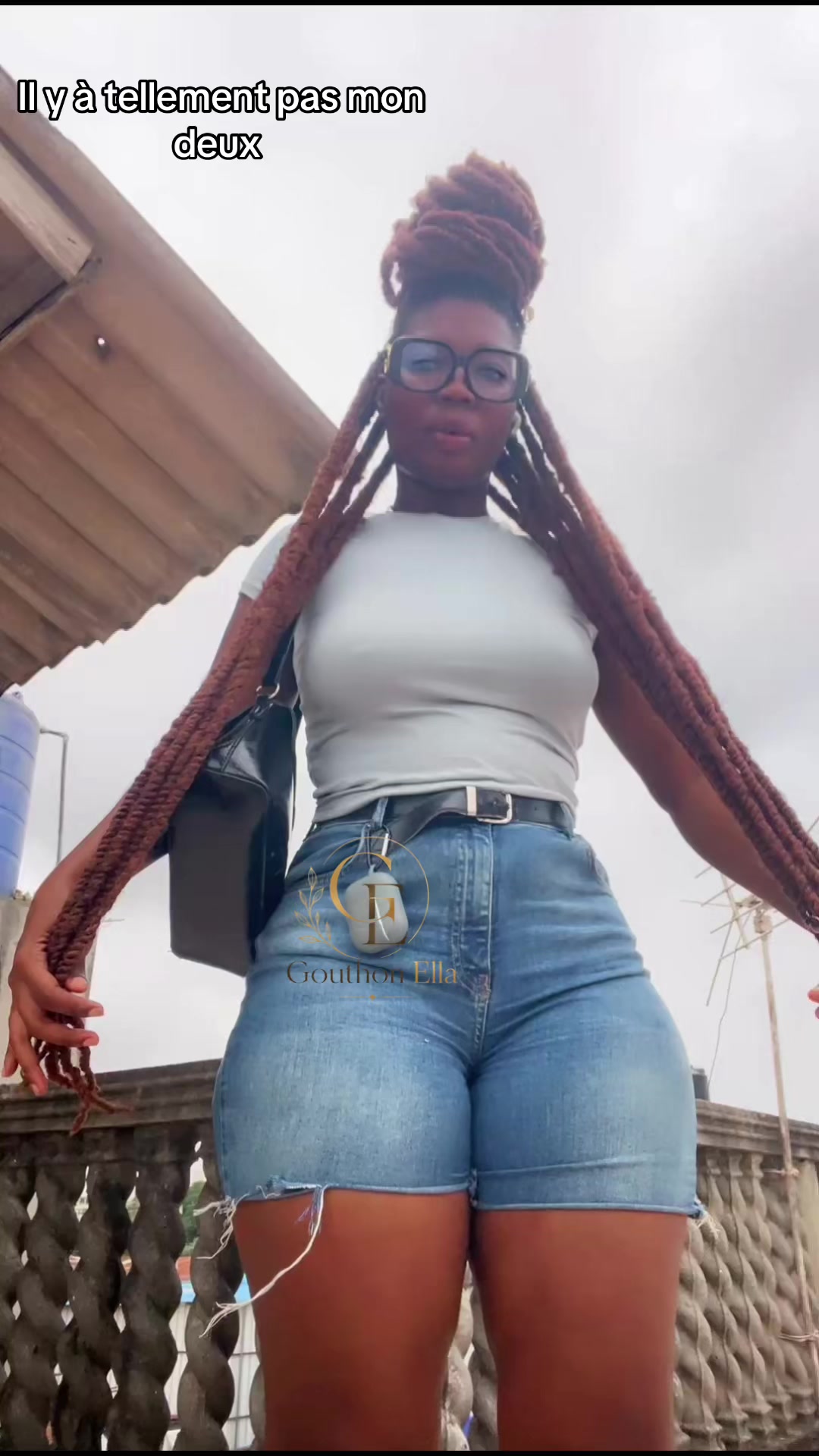 @Ella🦂❤️