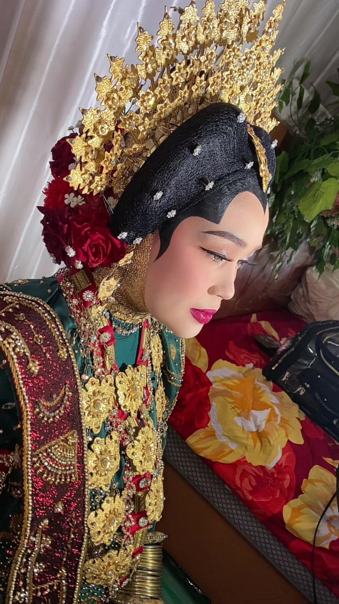 @hermawatimakeuphairdo,MUABone