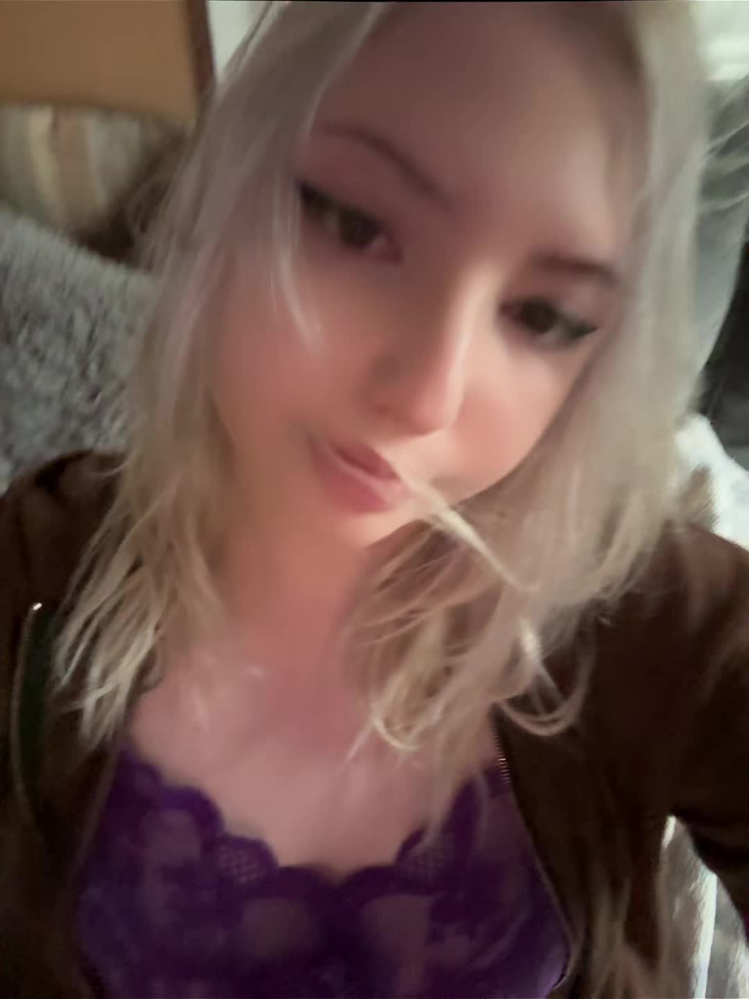 @shewasinvisible