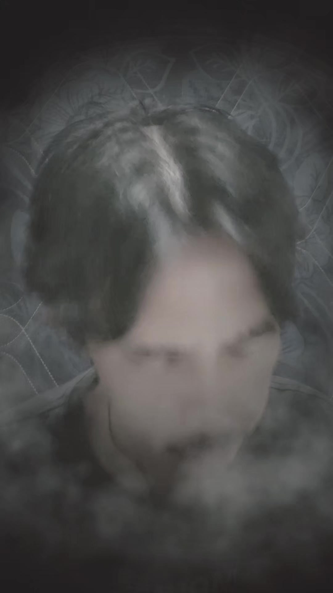 @𝐂𝐡𝐚𝐧 𝐑𝐮𝐛𝐢_𝟏𝟔