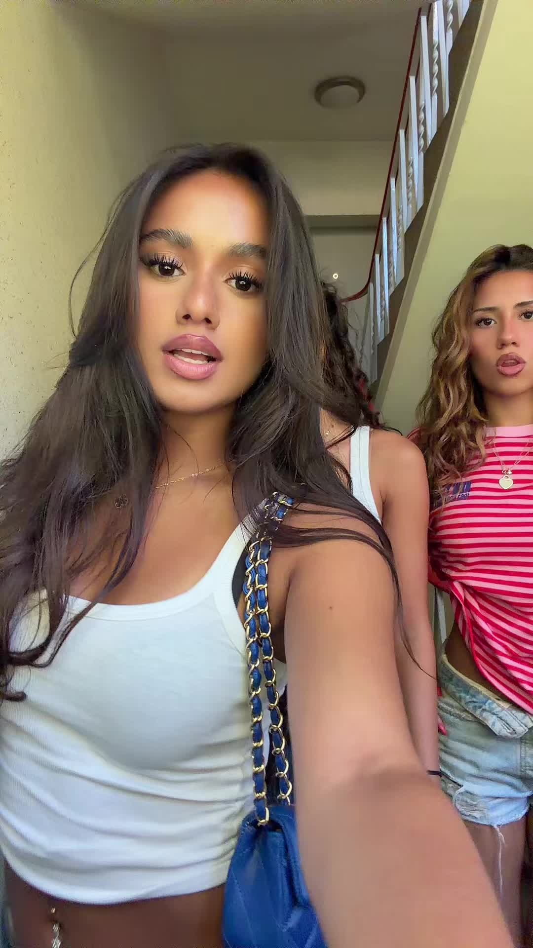 @sara-valentina