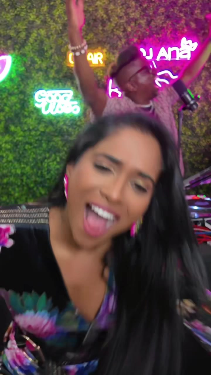 @Dj Ana