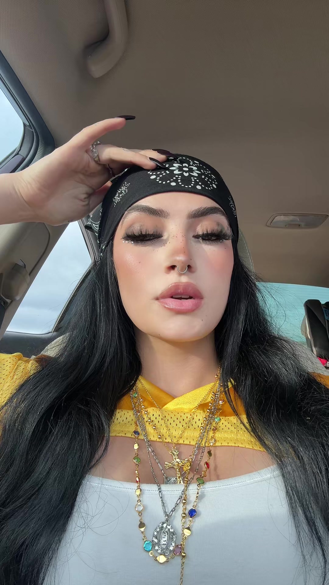 @lilliezworld
