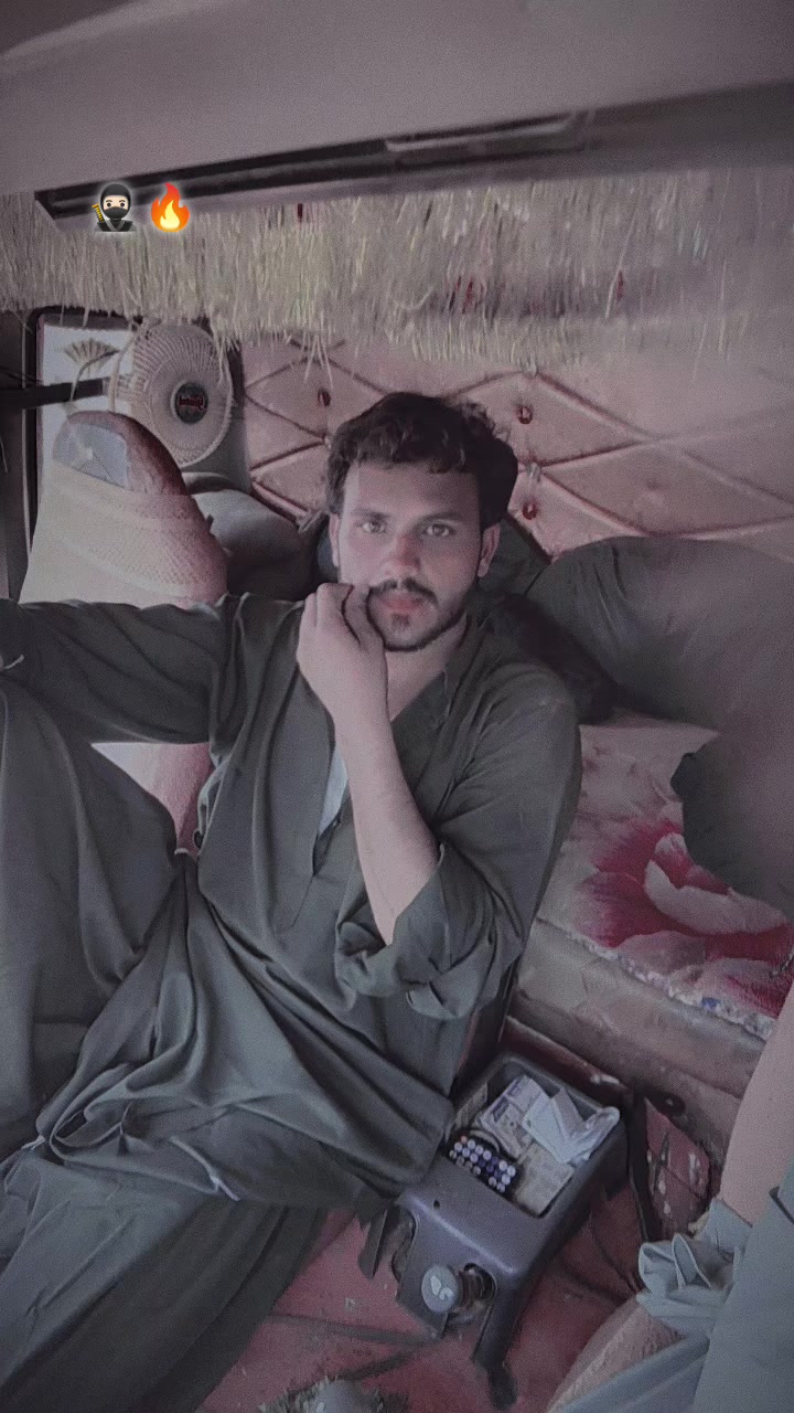 @🖤✨Saji...🦋مندیال😊