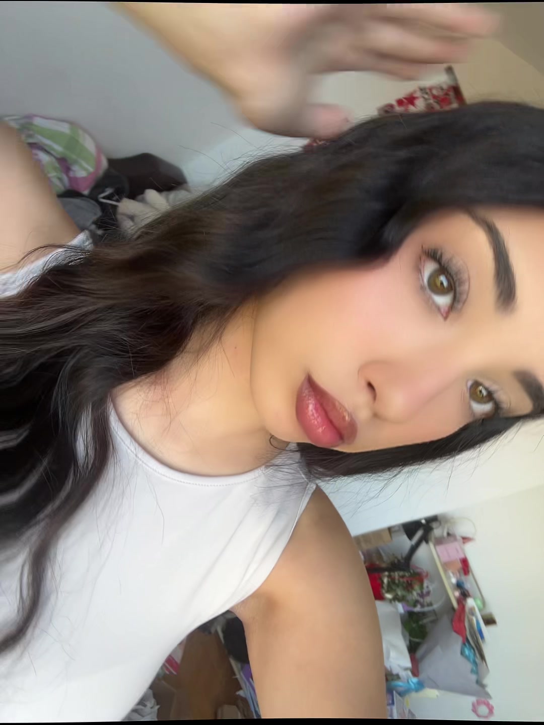 @анастасија