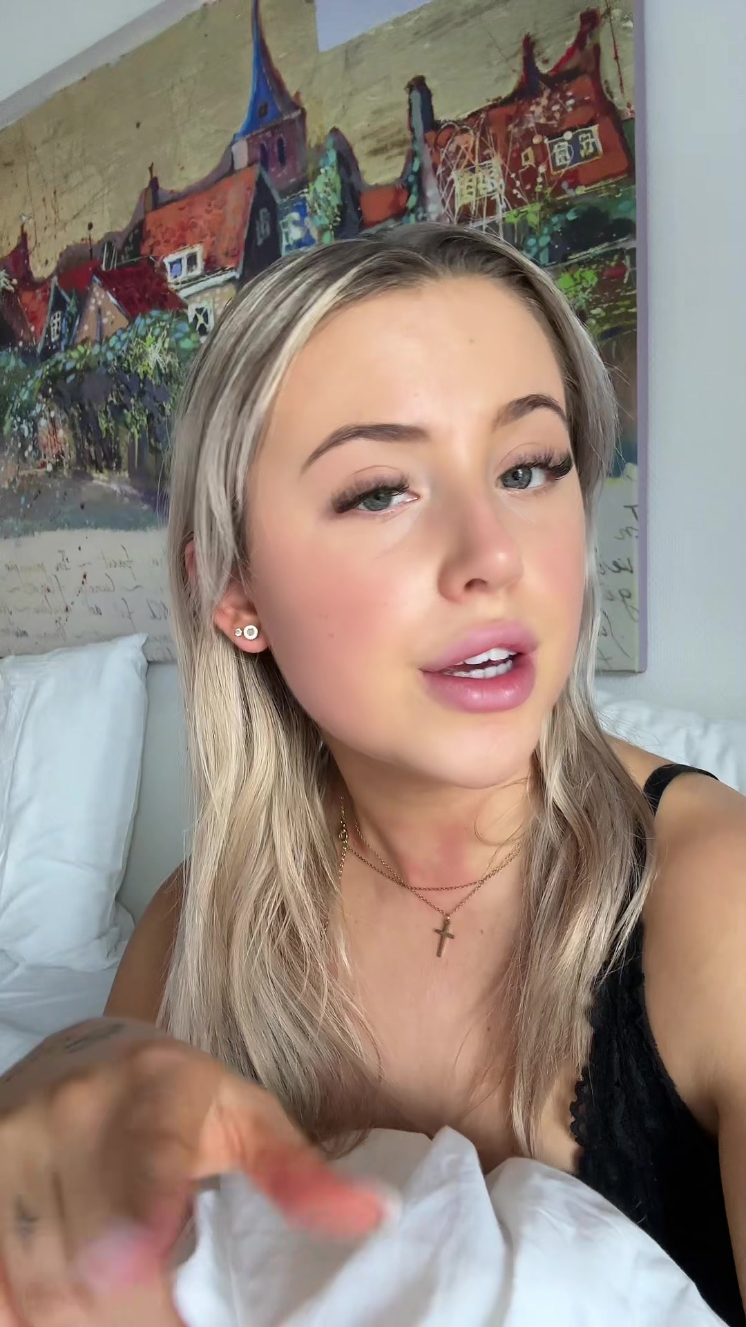 @sterrenovaaa