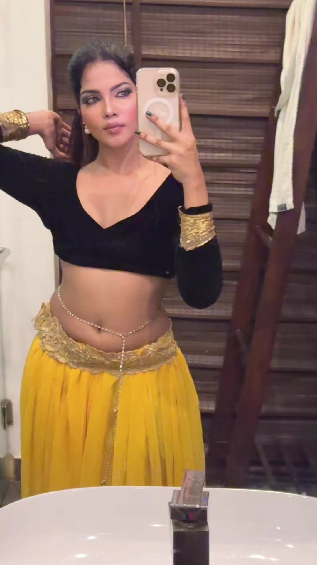 @💃🏻🦋santhaniya 🦋💃🏻