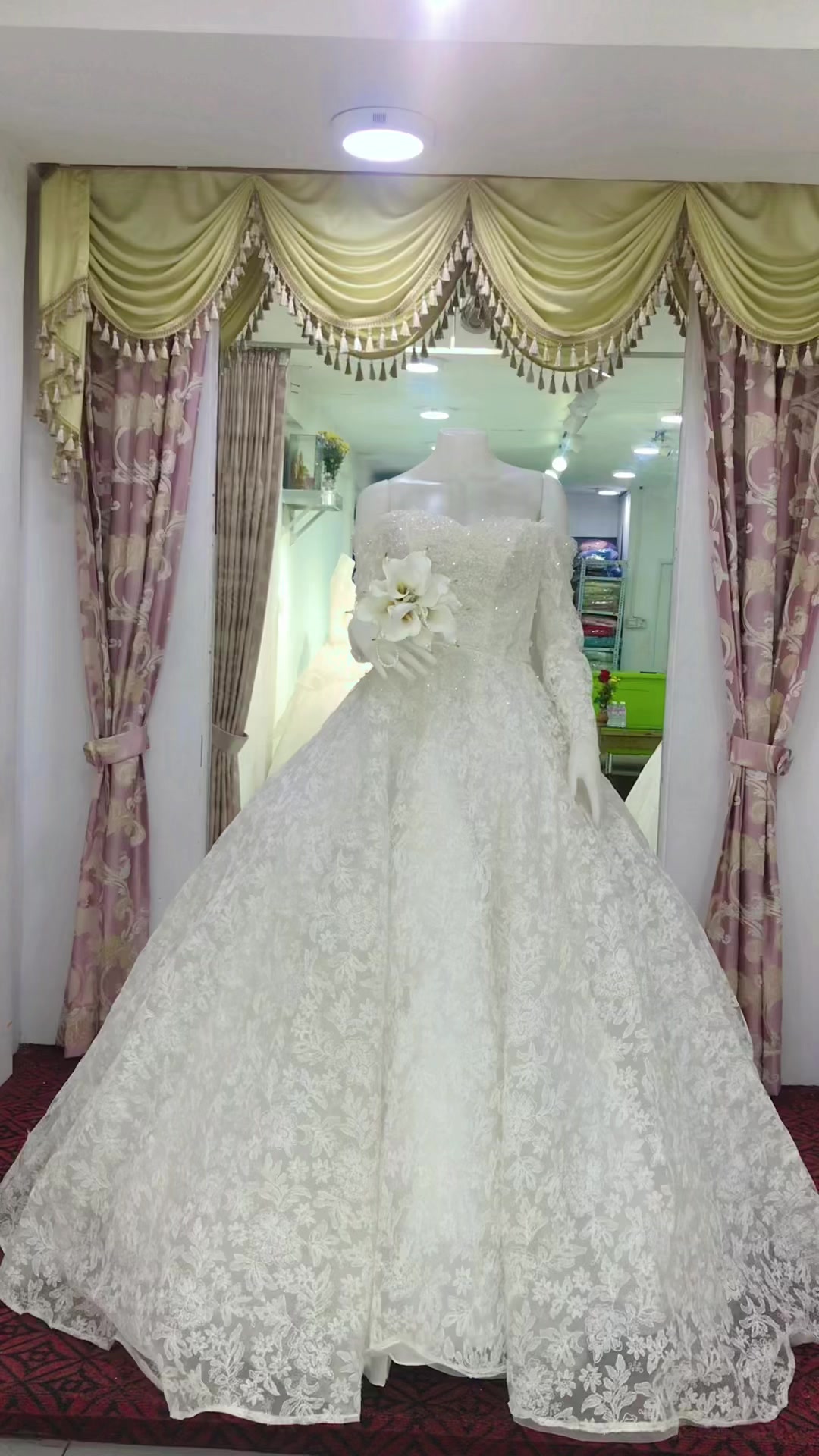 @Panthakhin Wedding Dress Yng