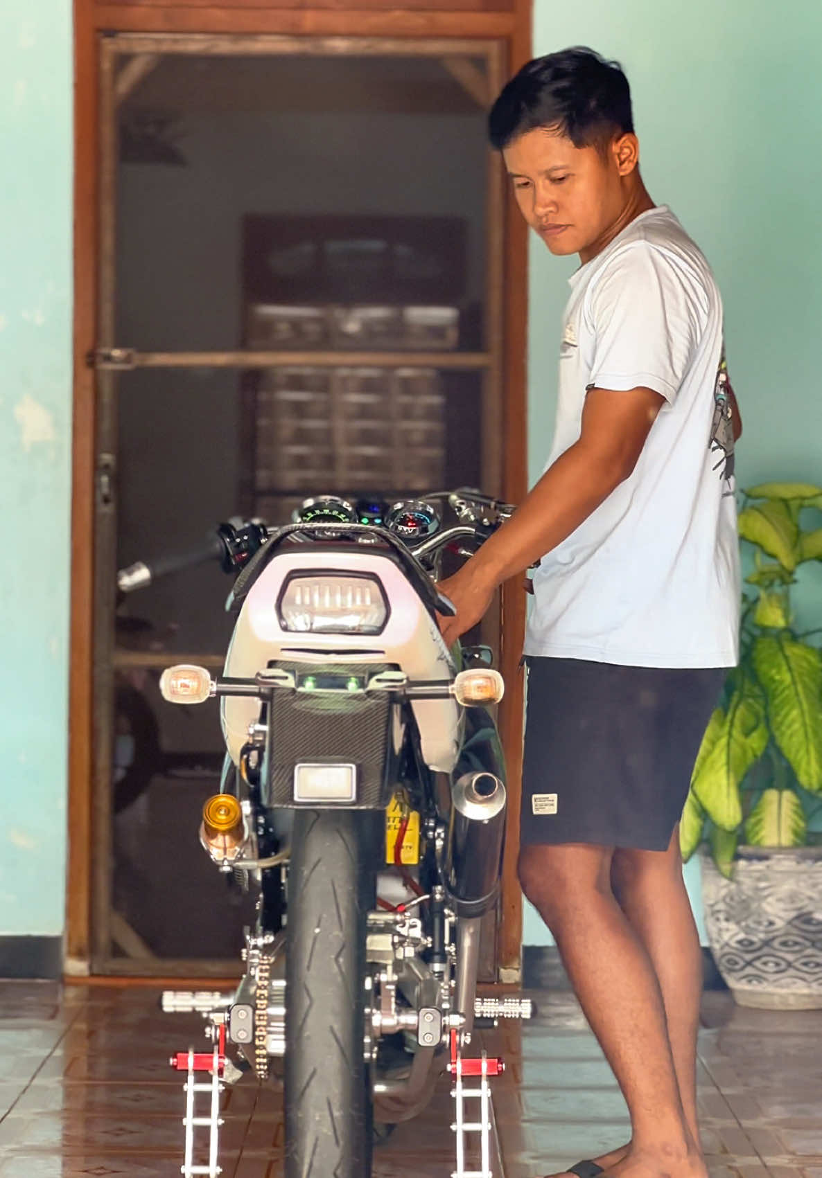 @Hervin.IBRK