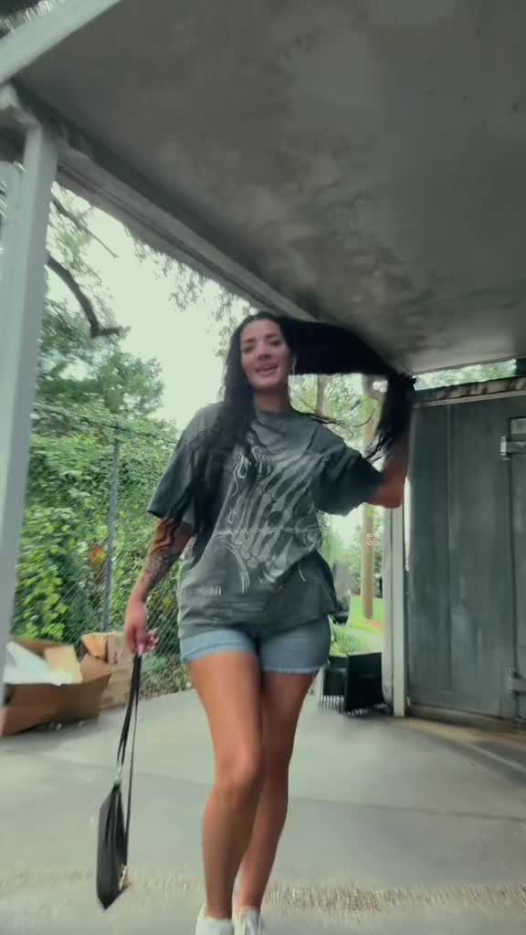 @SadieBoops