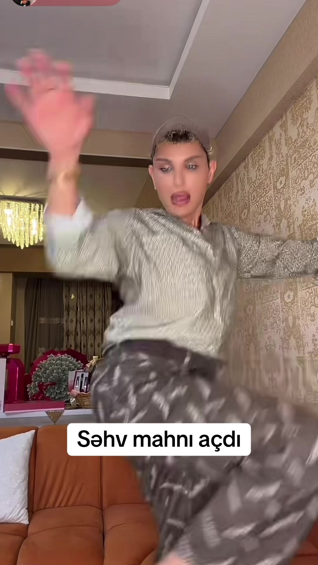 @Velizarfanfinton