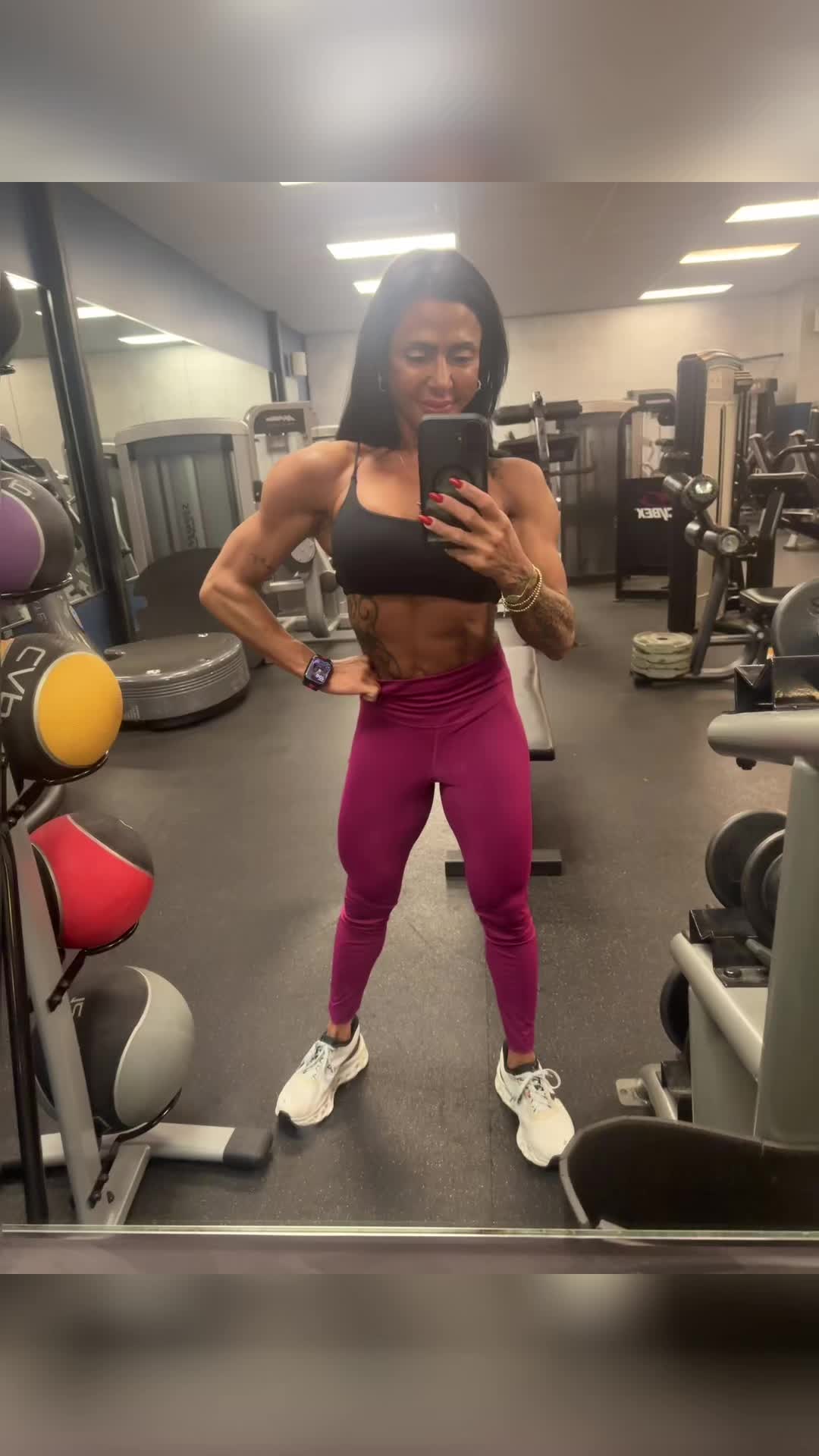 @MightyMelissa-IFBB-FIGURE-PRO
