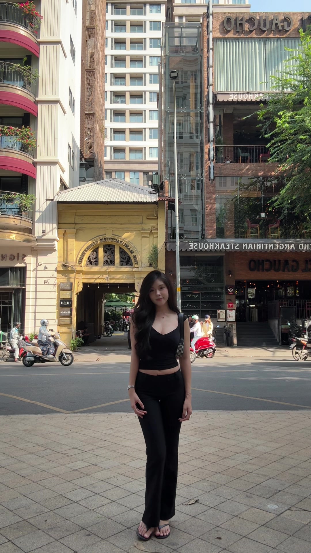 @Ngo Thi Diem Quynh