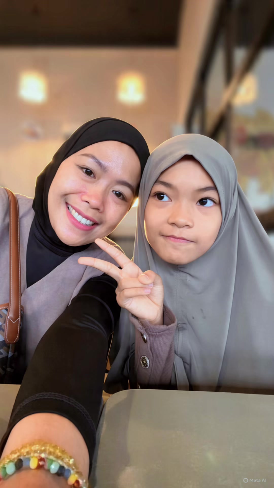 @Waatee Momsarah