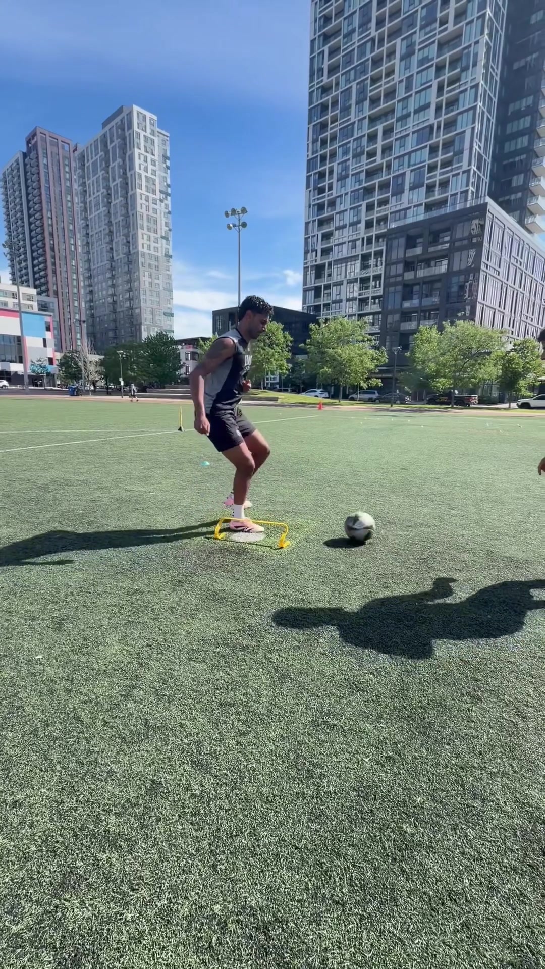 @CoachAbz_