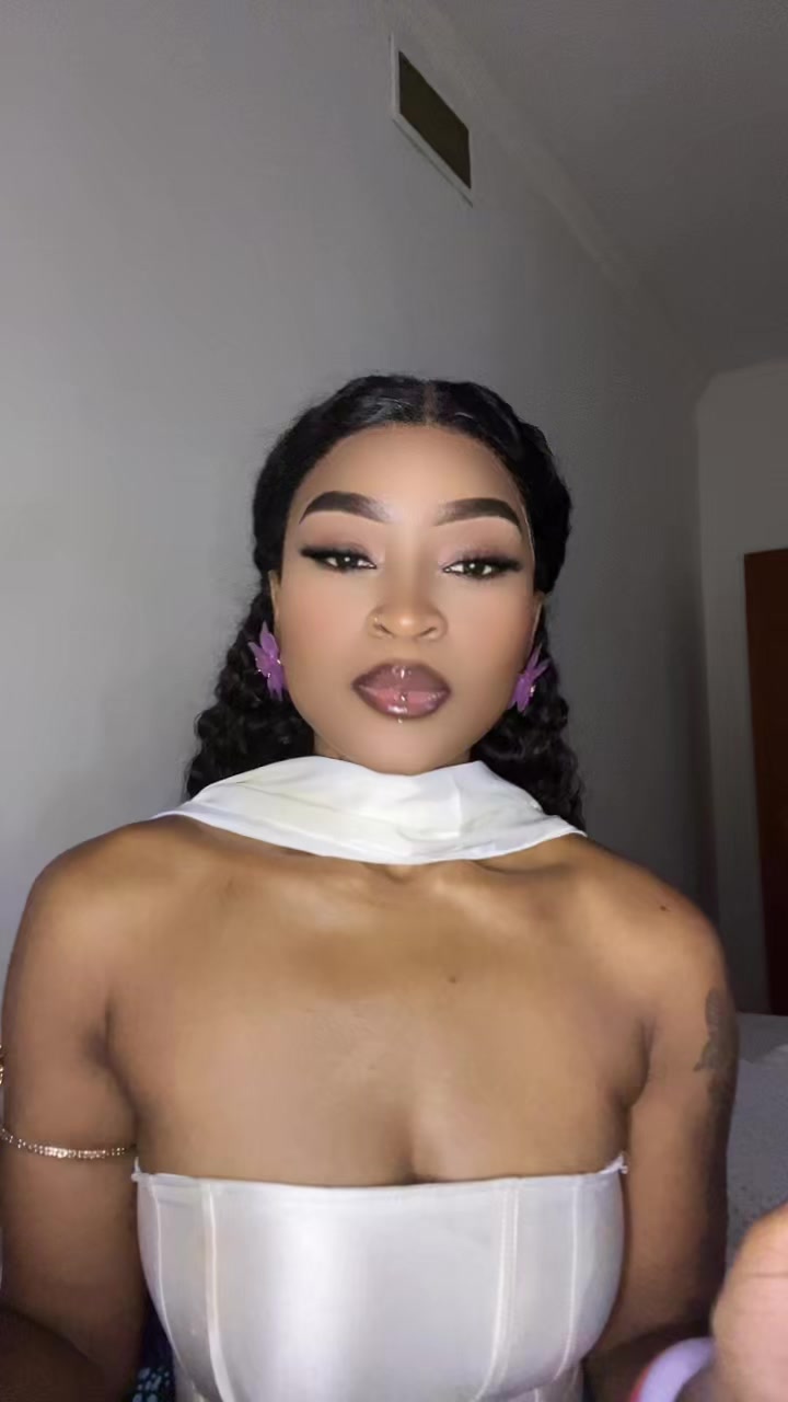 @Amira Dior