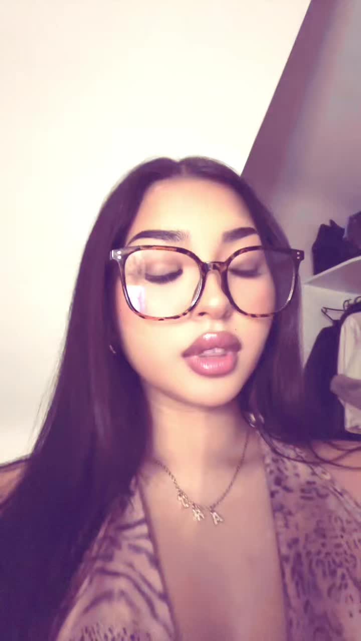 @🍒ri