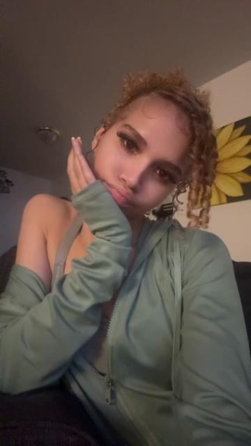 @jayla