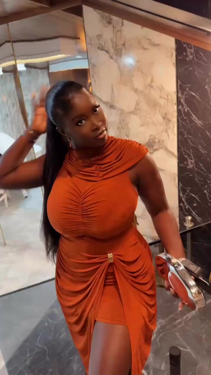 @favvscouture