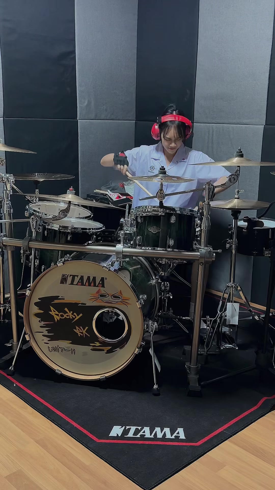 @RockyRk