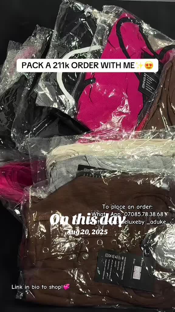 @Deluxebyaduke (CLOTHING STORE)