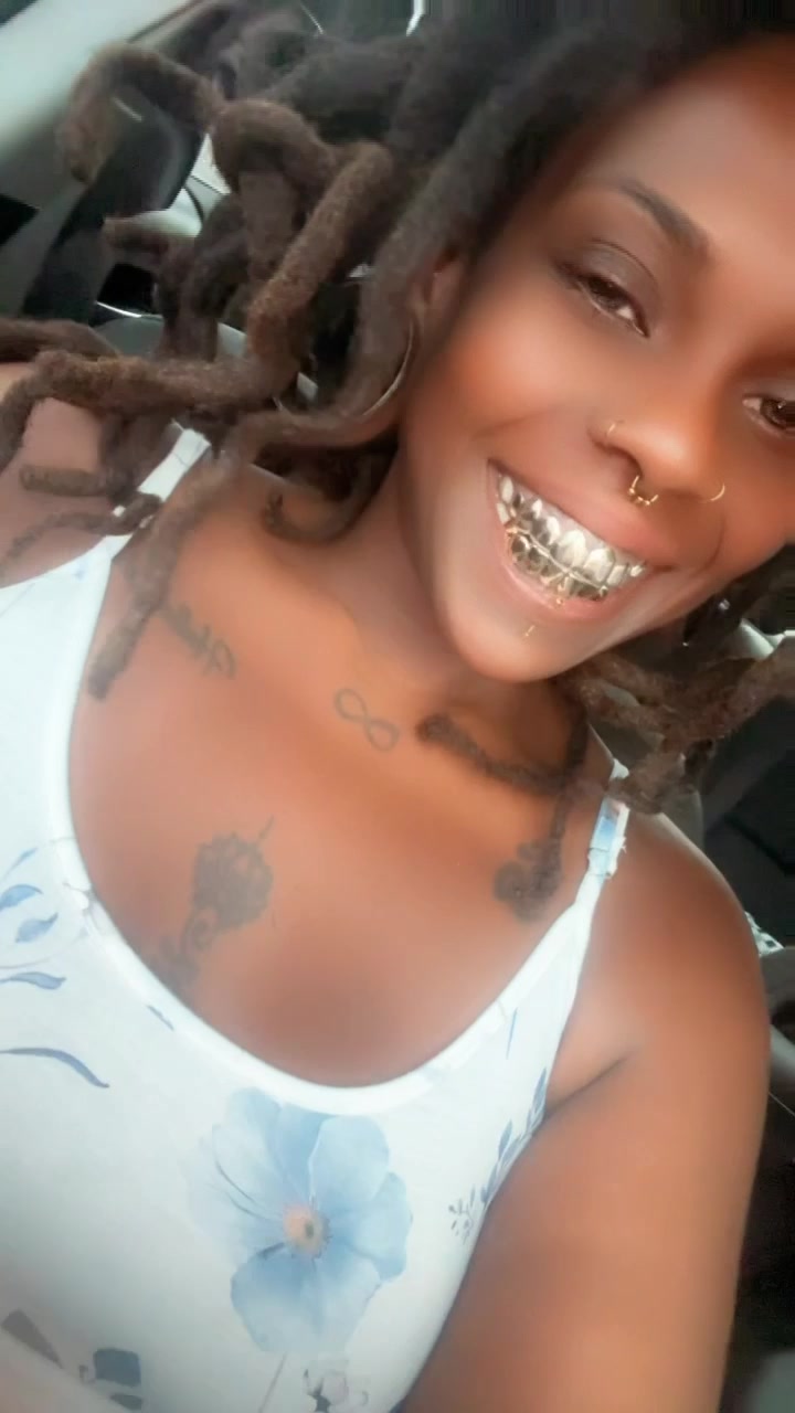 @tharahsings