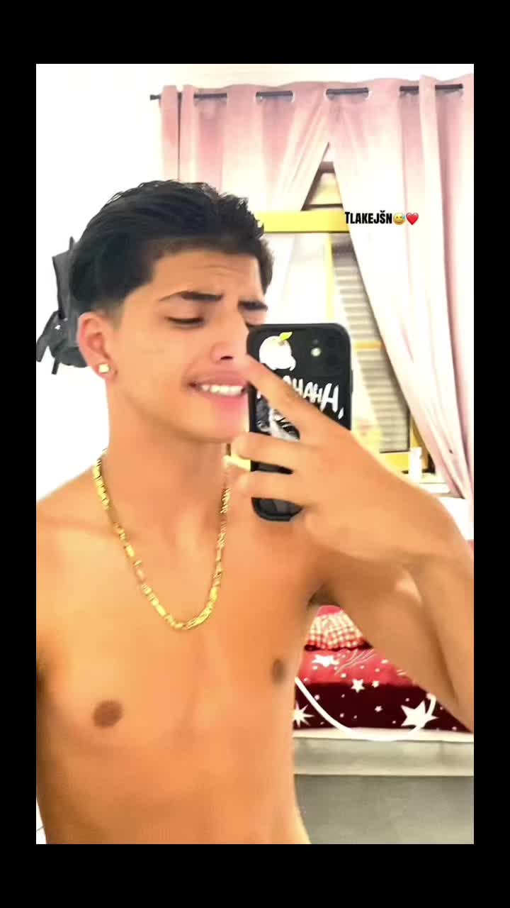 @𝐉𝐫🦁🖤